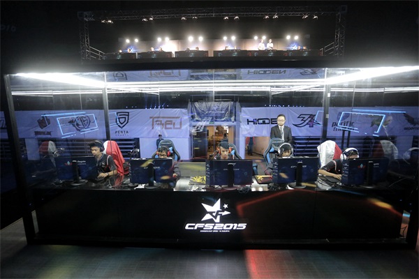 Meiko成为LPL首位在国际赛事BO5里被LEC战队两次横扫的选手